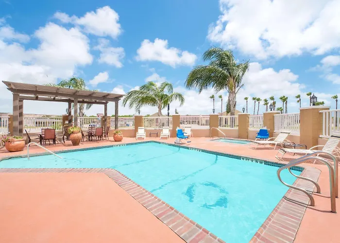 Microtel Inn & Suites By Wyndham Corpus Christi/Aransas Pass