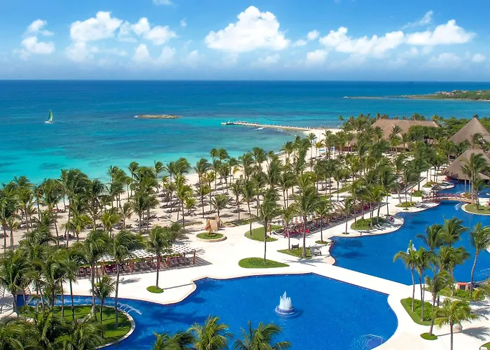 Barcelo Maya Colonial
