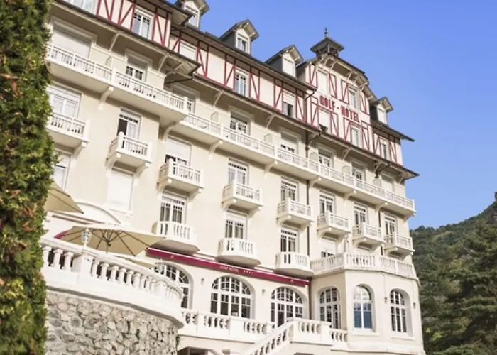 Golf Hotel
