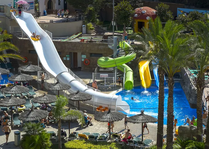 Hotel Rosamar Garden Resort 4*