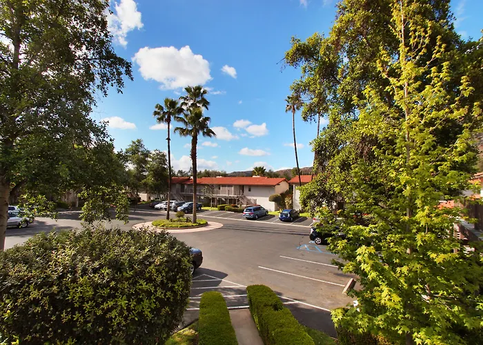 Riviera Oaks Resort By Coolvacay