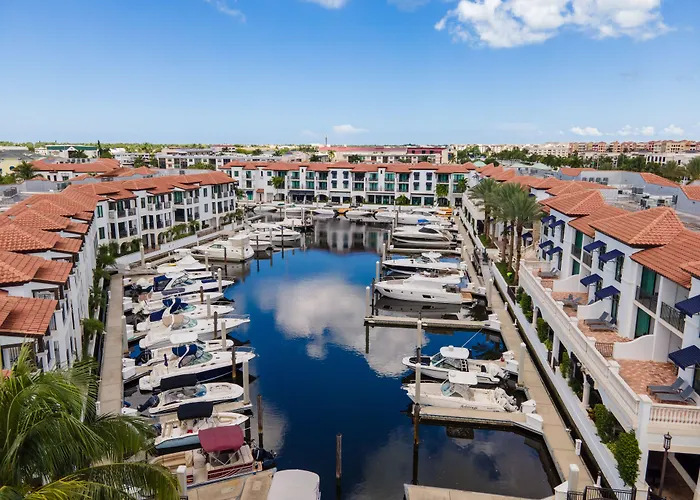 Naples Bay Resort And Marina