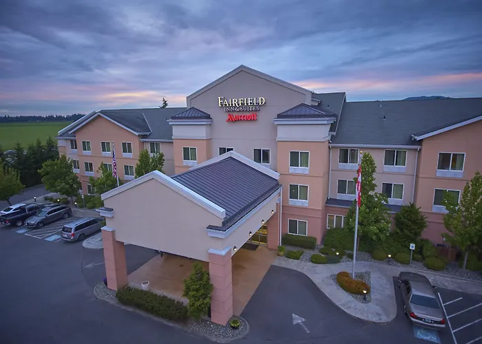 Fairfield Inn & Suites Burlington