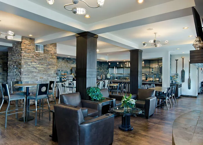 Oxford Suites Silverdale