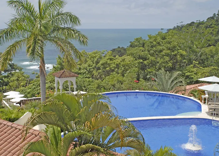 Parador Nature Resort And Spa