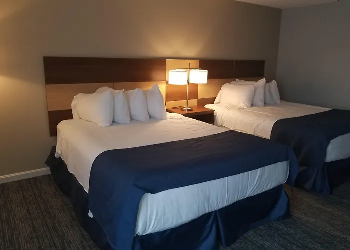 Hampton Village Inn