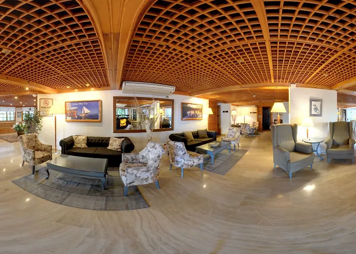 Montana Pine Resort