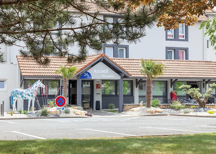 Marnes Resorts