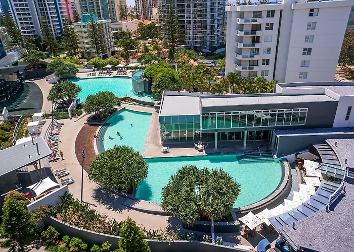 Q1 Resort & Spa - Official