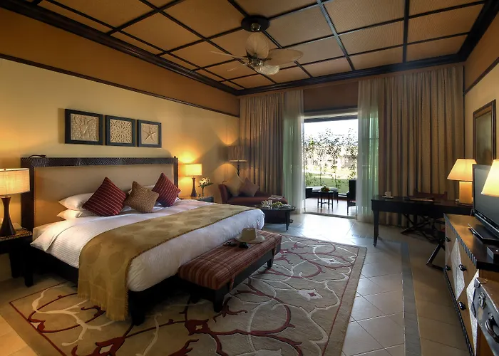 Anantara Desert Islands Resort & Spa