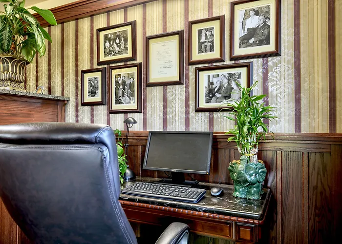 Roosevelt Inn & Suites Saratoga Springs