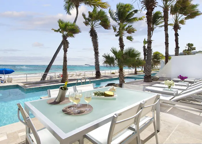 Coral Beach Club Villas & Marina