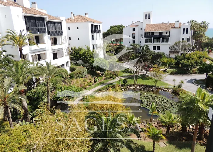 Jardines De Las Golondrinas