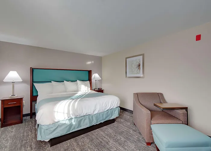 Best Western Hampshire Inn & Suites