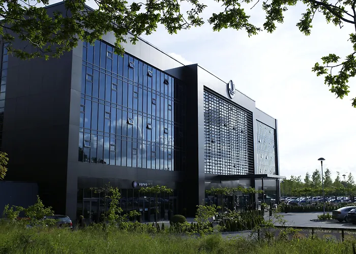 Village Hotel Farnborough