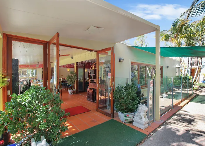 Lennox Beach Resort
