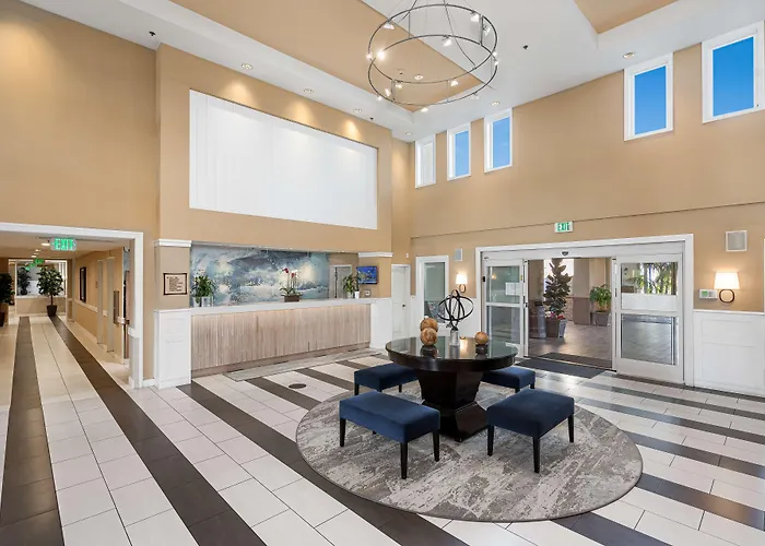 Best Western Plus Marina Gateway Hotel