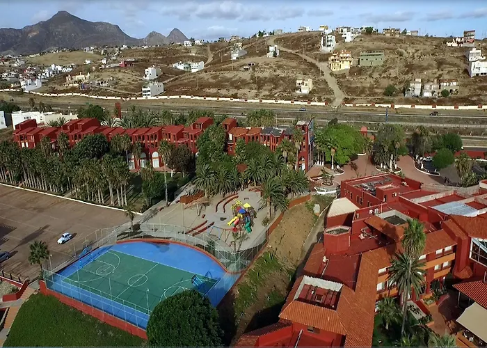 Puerto Nuevo Baja Hotel & Villas
