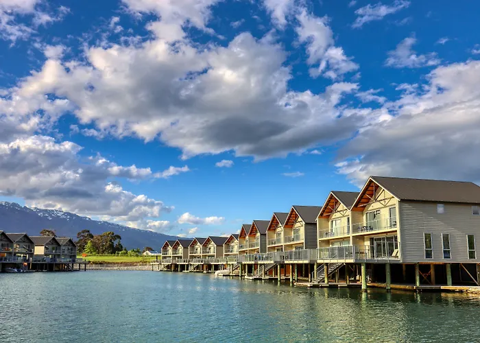 Lake Resort By Marsden