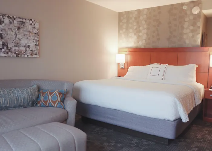 Courtyard By Marriott Owensboro