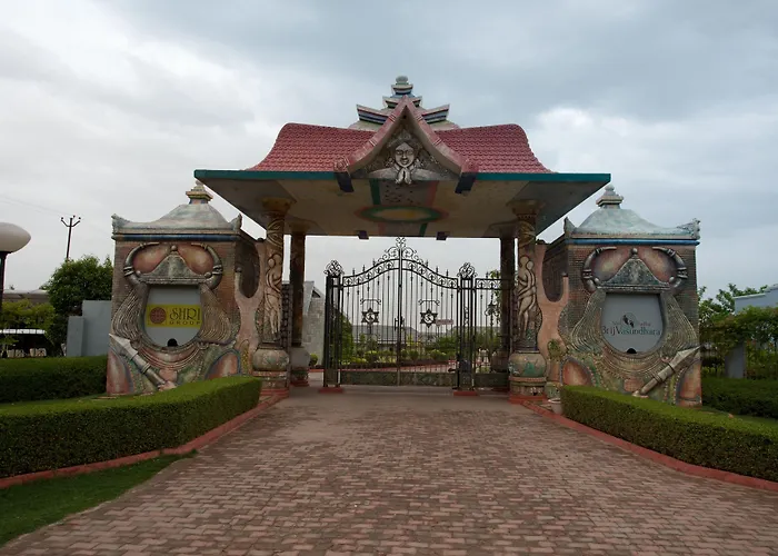 Shri Radha Brij Vasundhara Resort & Spa