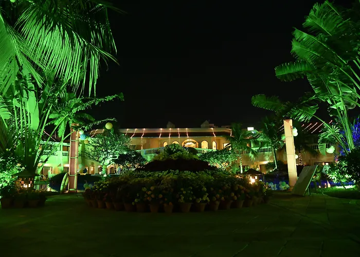 The Hans Coco Palm Beachfront Resort