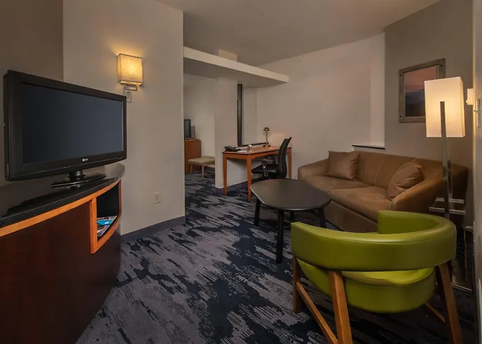 Fairfield Inn And Suites By Marriott Harrisonburg