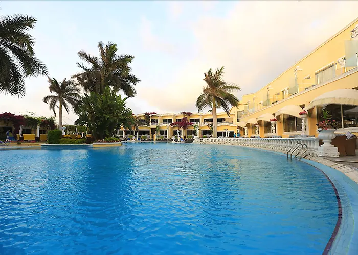 Paradise Inn Beach Resort