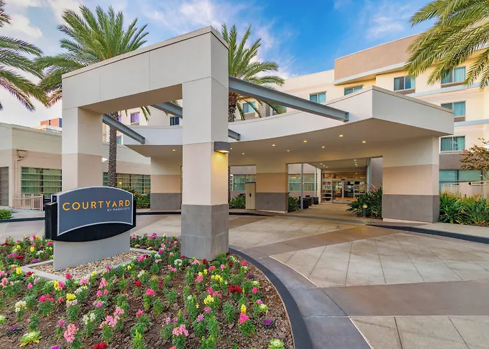 Courtyard By Marriott Santa Ana Orange County
