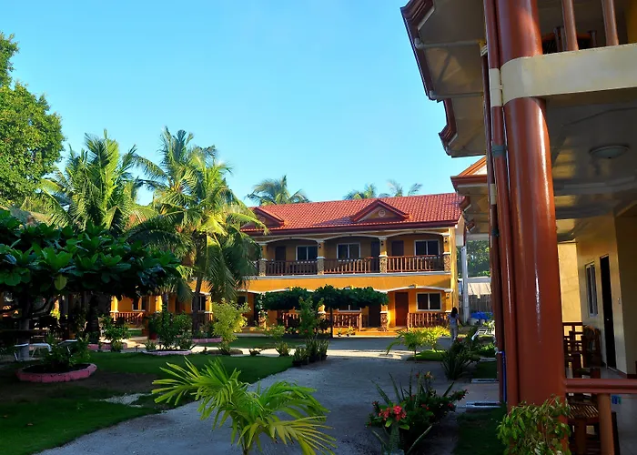 Slam'S Garden Dive Resort