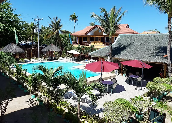Slam'S Garden Dive Resort