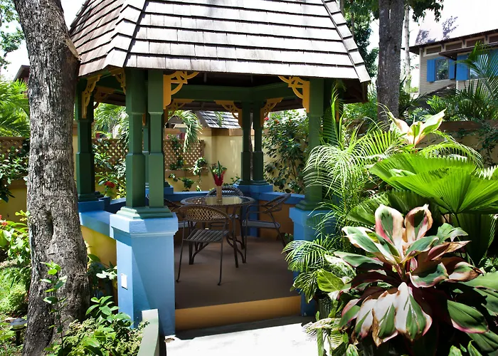 Hermosa Cove Villa Resort & Suites