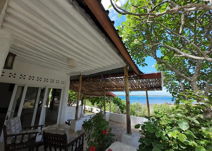 Shimoni Reef Lodge
