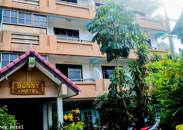 Bonny Hotel 4 Floors No Elevator 8Am-9Pm