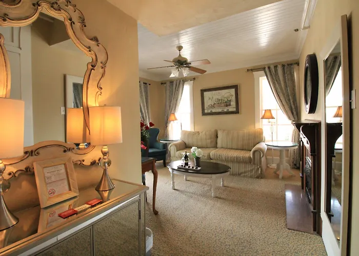 The Riverview Hotel - New Smyrna Beach