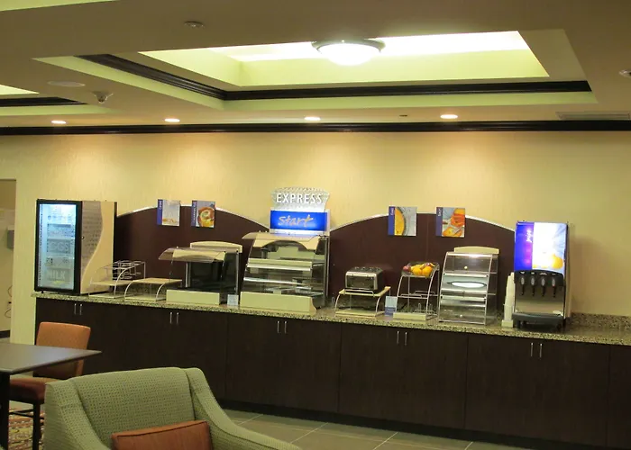Holiday Inn Express And Suites Wheeling By Ihg