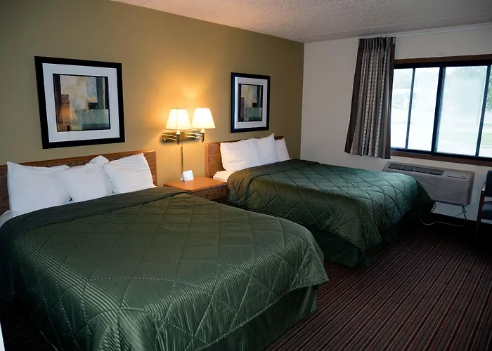 Baymont By Wyndham Waupun