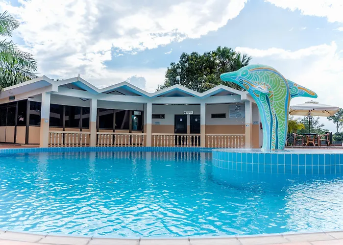 Dolphin Suites