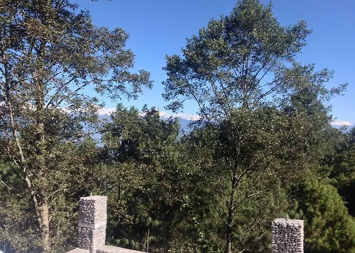 Peaceful Cottage & Cafe Du Mont