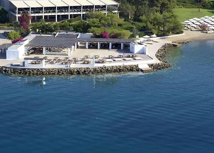 Hydra Beach Resort