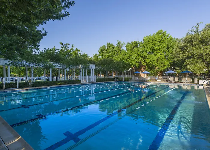 Cooper Hotel Conference Center & Spa