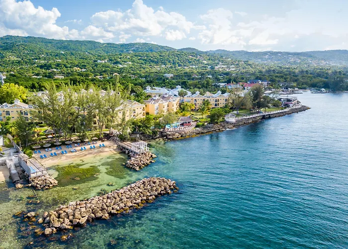 Jewel Paradise Cove Adult Beach Resort & Spa