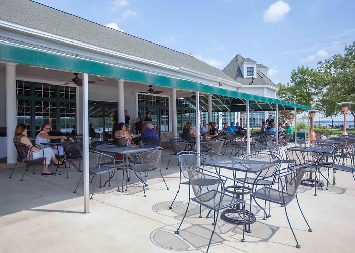 Syracuse Resorts