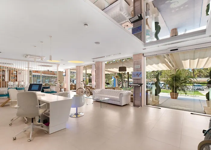 Plaza Santa Ponsa Boutique Hotel - Adults Only
