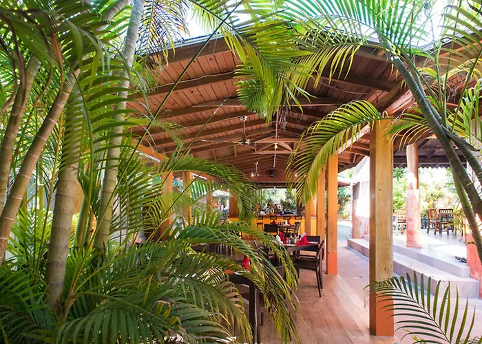 Sunrise Club Hotel