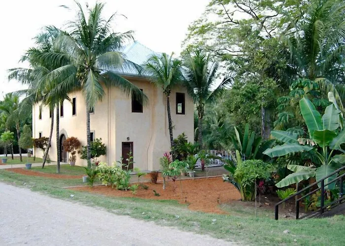 Mahogany Hall Luxury Boutique Resort