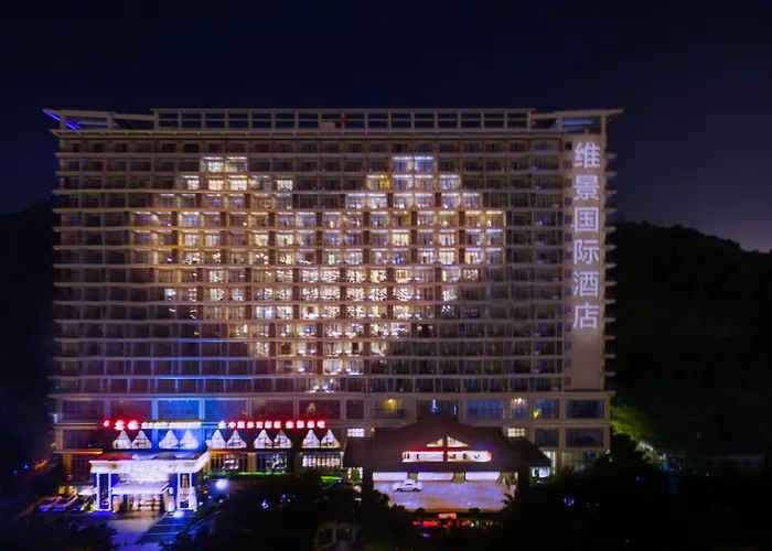 Grand Metro Park Bay Hotel
