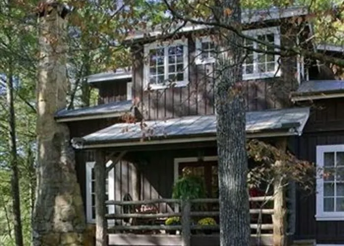 Lake Rabun Hotel