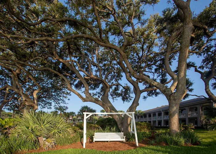 Beachview Club Hotel