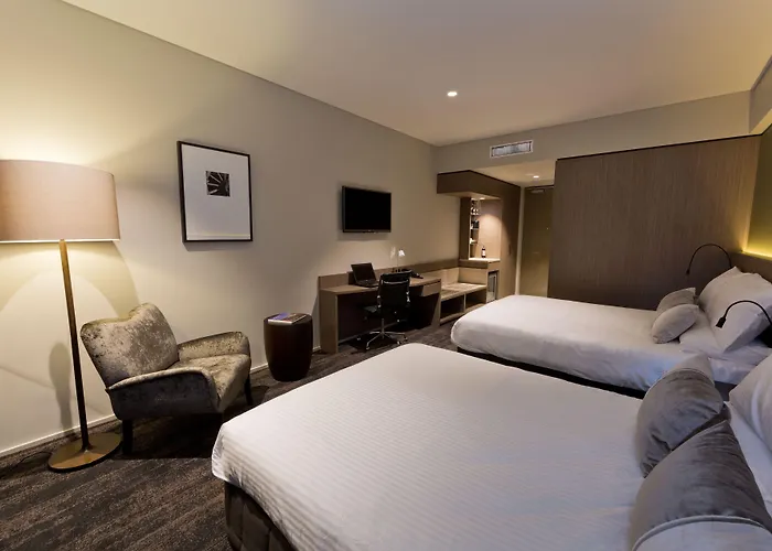 The Glen Hotel And Suites